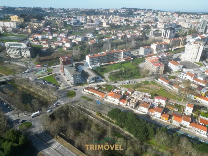 Apartamento T2 para Venda em São João da Madeira Foto 20