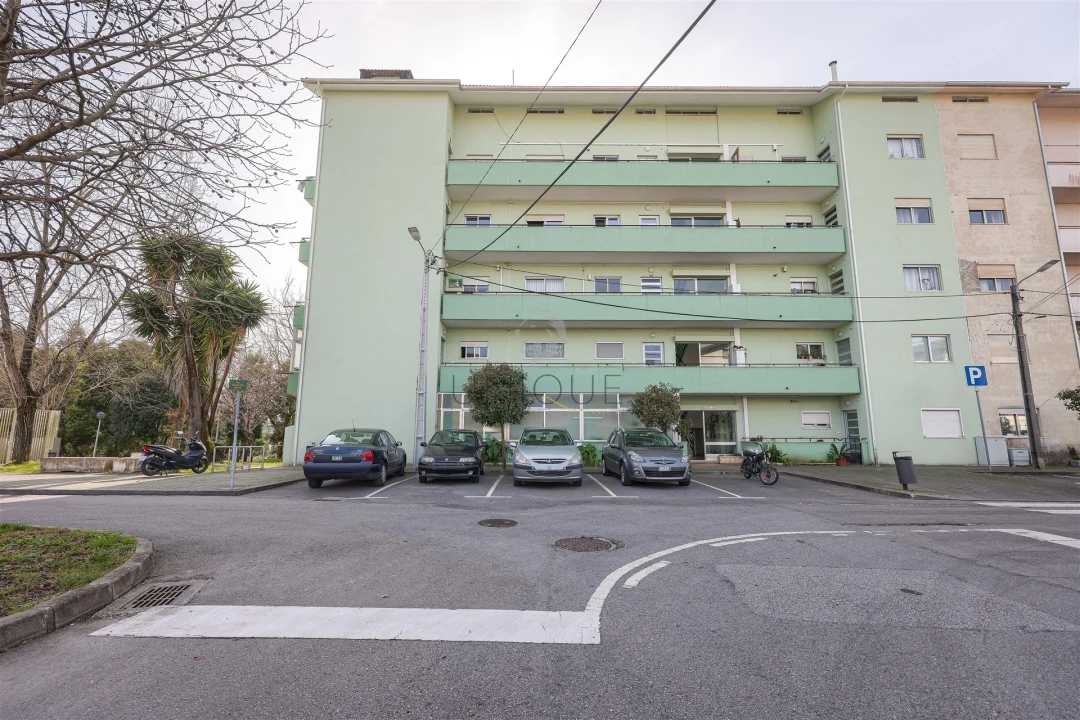 Apartamento T3 para Venda em Eixo e Eirol Foto 29