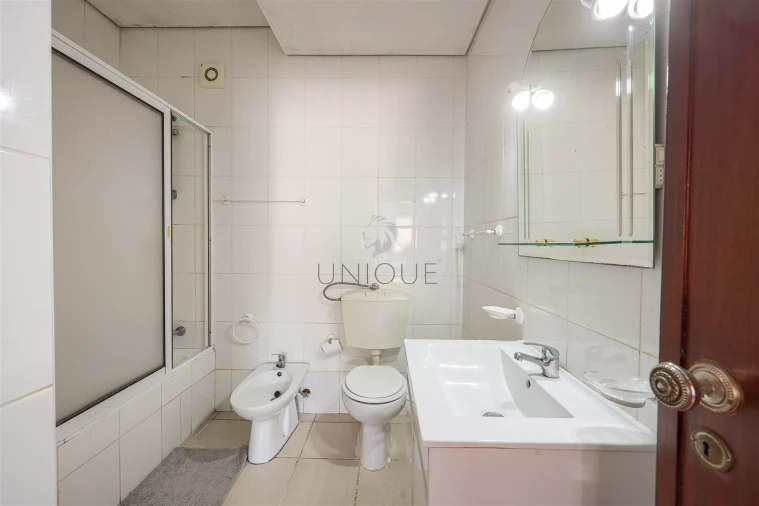 Apartamento T3 para Venda em Eixo e Eirol Foto 19