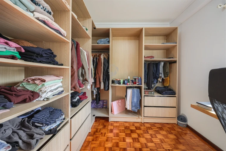 Apartamento T3 para Venda em Eixo e Eirol Foto 18