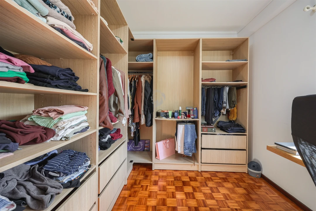 Apartamento T3 para Venda em Eixo e Eirol Foto 18