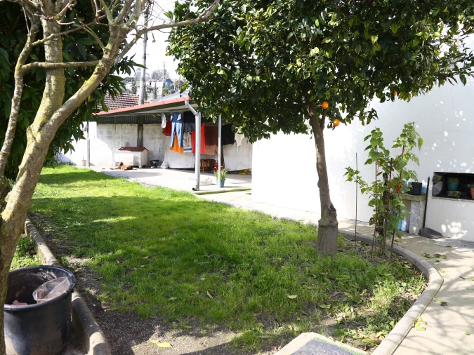 Moradia T2 para Venda em Caldas de Vizela (São Miguel e São João) Foto 6