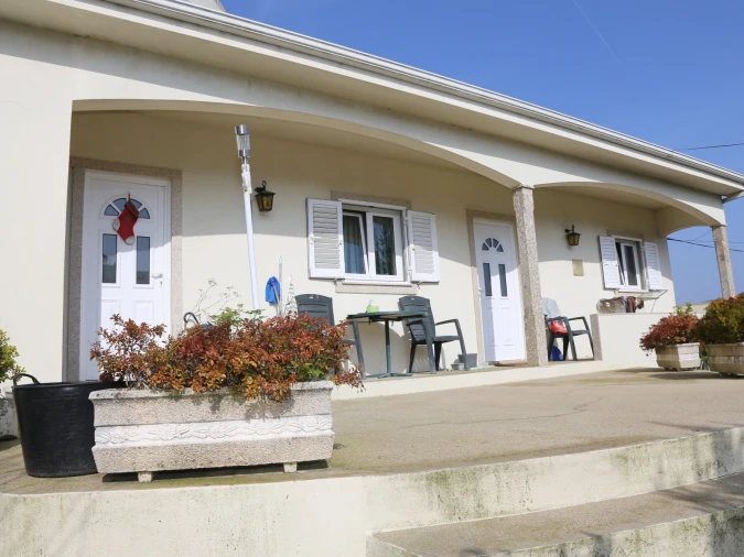 Moradia T2 para Venda em Caldas de Vizela (São Miguel e São João) Foto 2