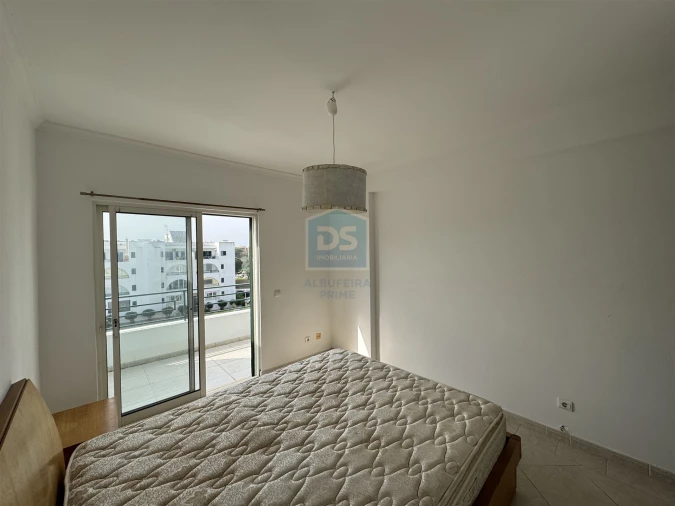 Apartamento T1 para Venda em Guia Foto 16