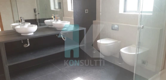 Moradia T3 para Venda em Alcabideche