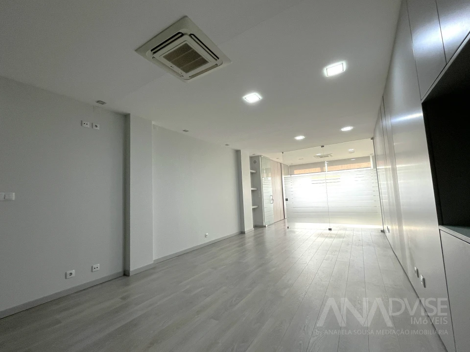 Escritório para Arrendamento em Viseu Foto 14