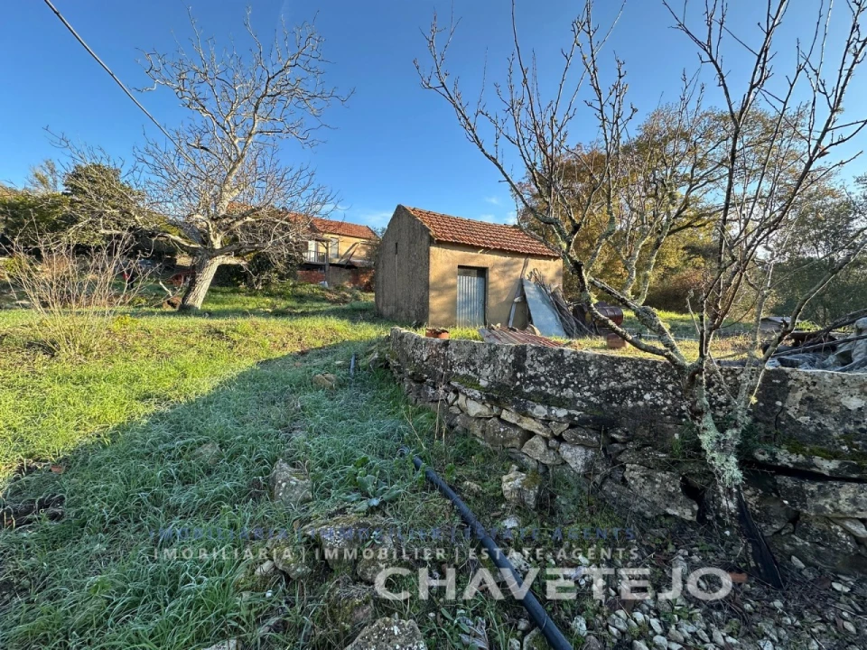 Quinta T2 para Venda em Além da Ribeira e Pedreira Foto 6