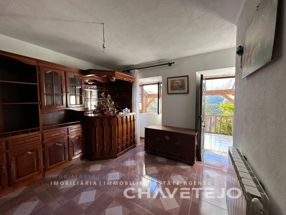 Quinta T2 para Venda em Além da Ribeira e Pedreira Foto 9