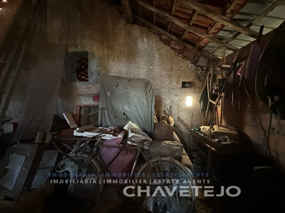 Quinta T2 para Venda em Além da Ribeira e Pedreira Foto 21