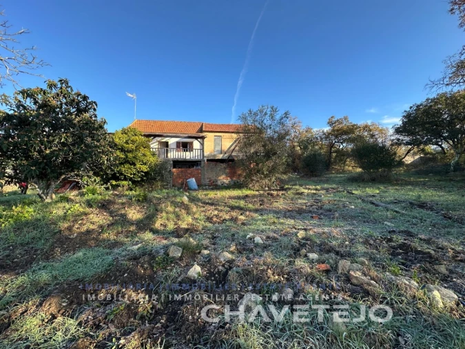 Quinta T2 para Venda em Além da Ribeira e Pedreira Foto 3