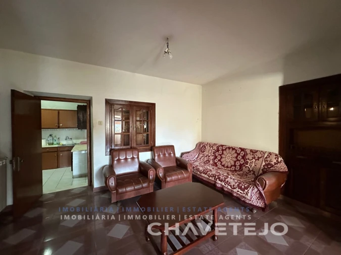 Quinta T2 para Venda em Além da Ribeira e Pedreira Foto 10