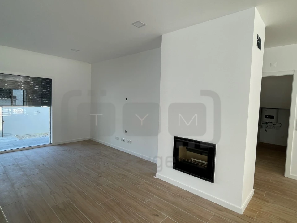 Moradia T4 para Venda em Nossa Sra de Fatima Foto 10