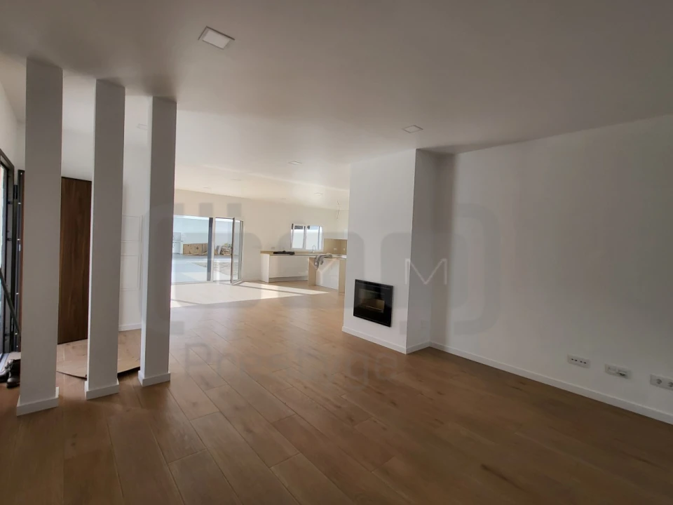 Moradia T4 para Venda em Nossa Sra de Fatima Foto 29