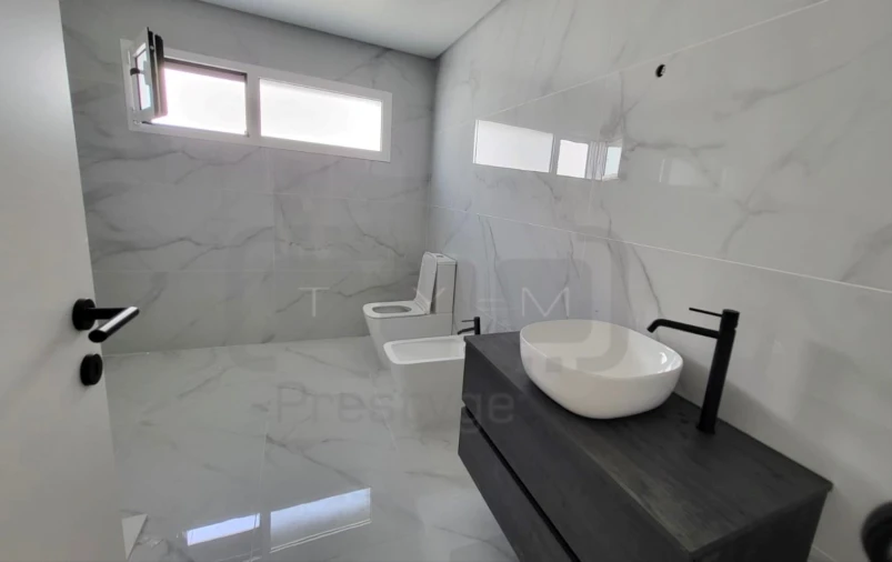 Moradia T4 para Venda em Nossa Sra de Fatima Foto 9