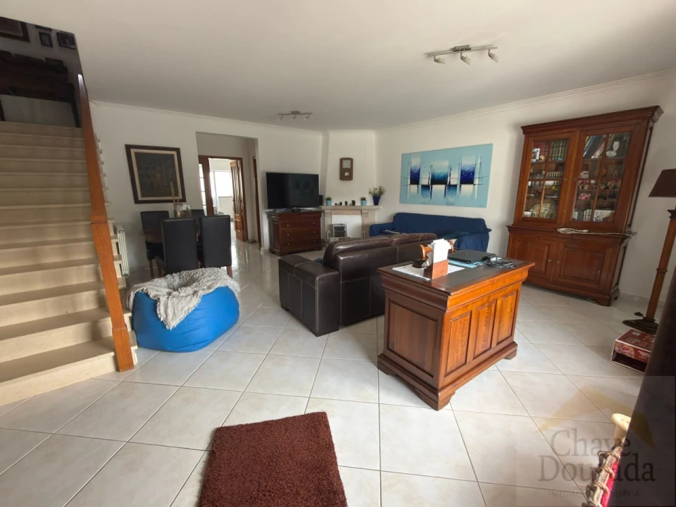 Moradia T3 para Venda em Santa Clara e Castelo Viegas Foto 3