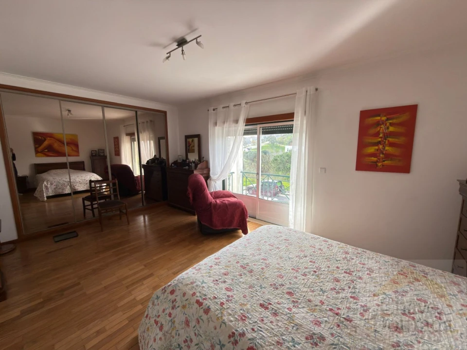 Moradia T3 para Venda em Santa Clara e Castelo Viegas Foto 13