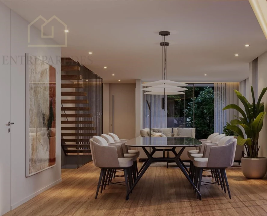 Moradia T3 para Venda em São Felix da Marinha Foto 2