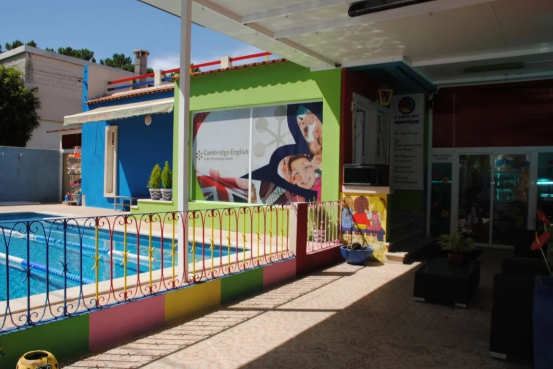 Negócio para Venda em Charneca de Caparica e Sobreda Foto 6