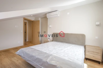 Apartamento T0 para Venda em Leiria, Pousos, Barreira e Cortes