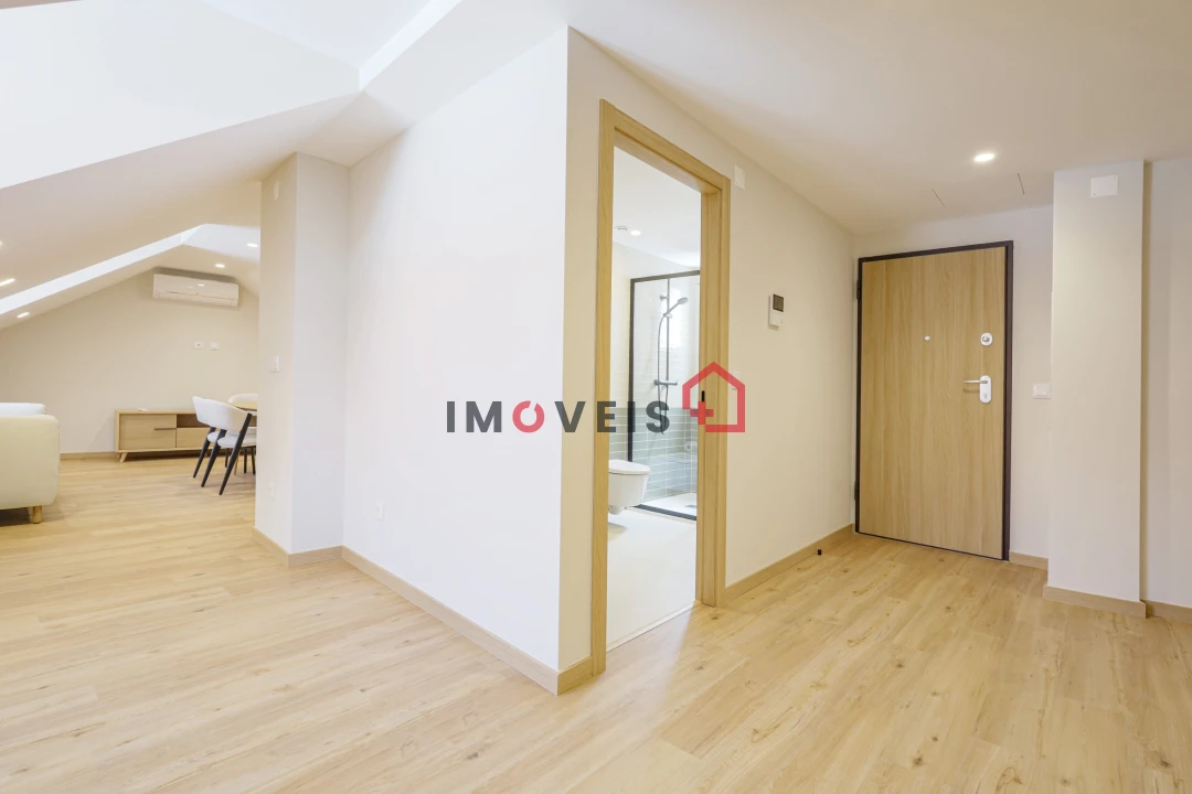 Apartamento T0 para Venda em Leiria, Pousos, Barreira e Cortes Foto 3