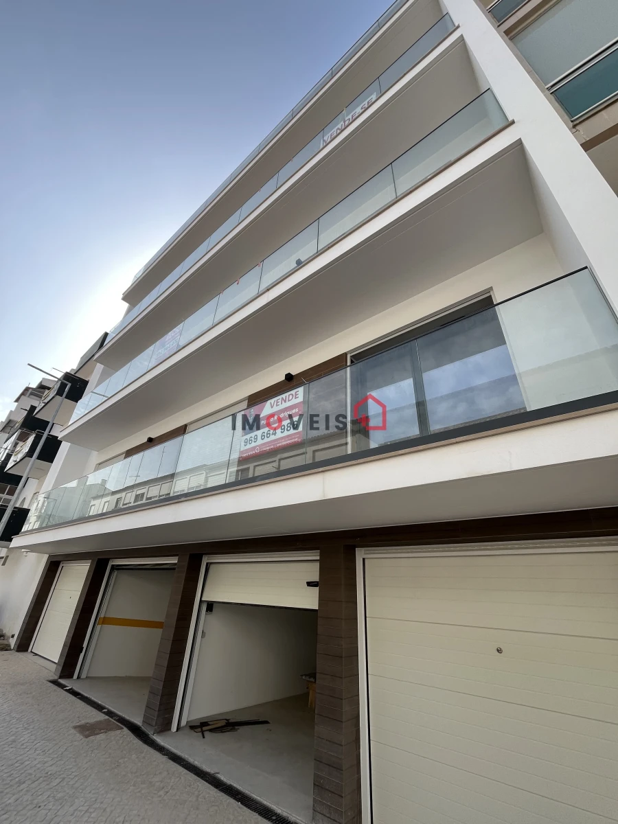 Apartamento T3 para Venda em Nazare Foto 4