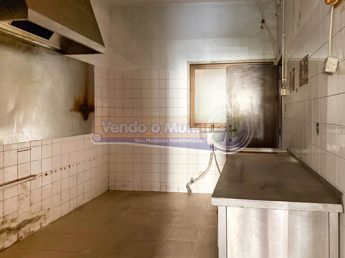 Loja para Venda em Benfica do Ribatejo Foto 19