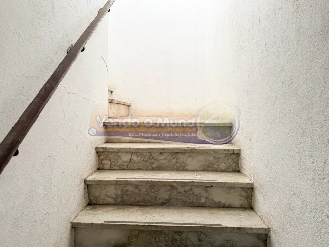 Loja para Venda em Benfica do Ribatejo Foto 13