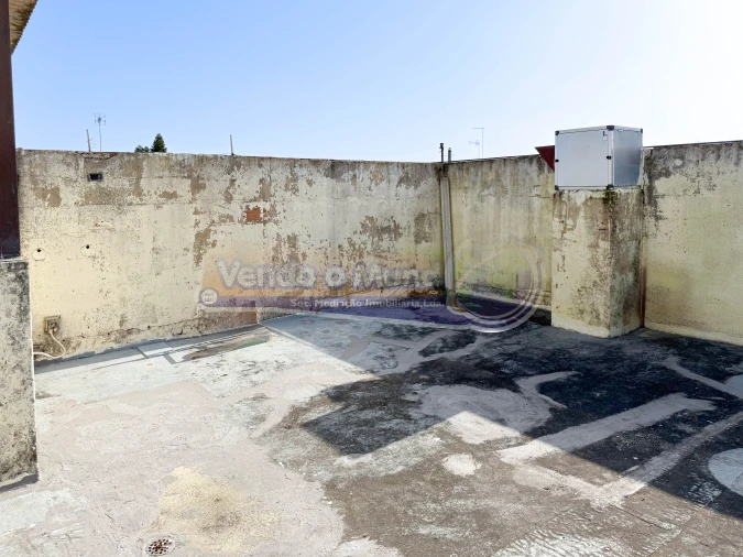 Loja para Venda em Benfica do Ribatejo Foto 14