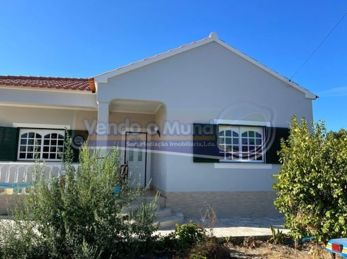 Moradia T2 para Venda em Benavente Foto 1