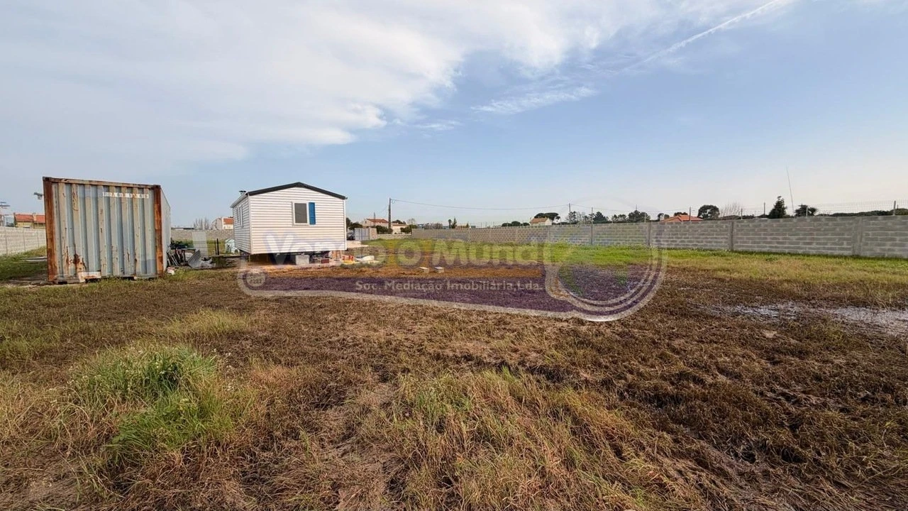 Terreno para Venda em Samora Correia Foto 9