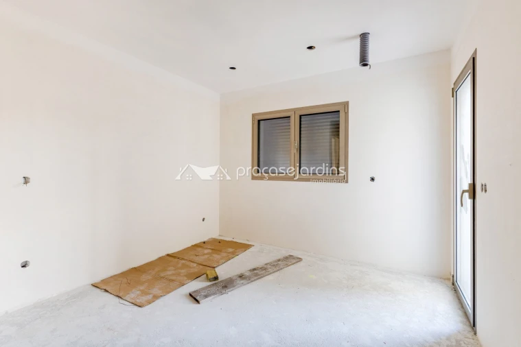 Moradia T3 para Venda em Parceiros e Azoia Foto 14