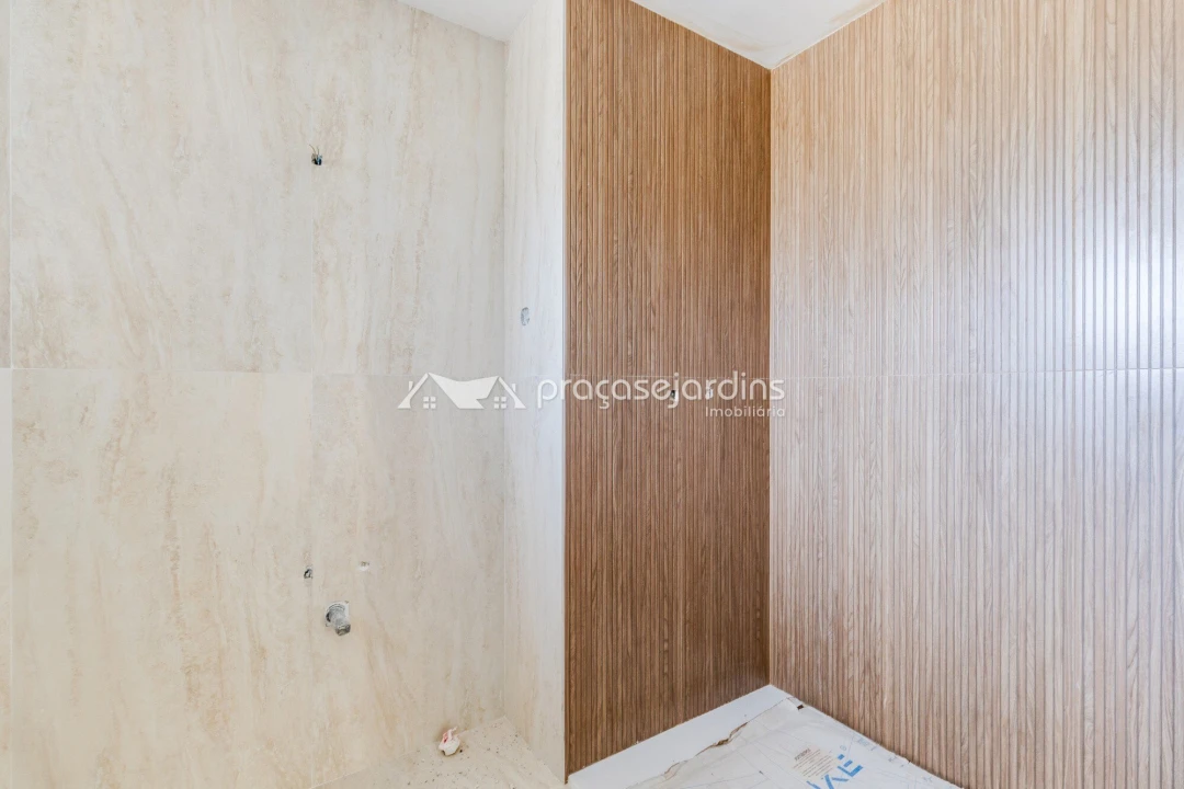 Moradia T3 para Venda em Parceiros e Azoia Foto 16