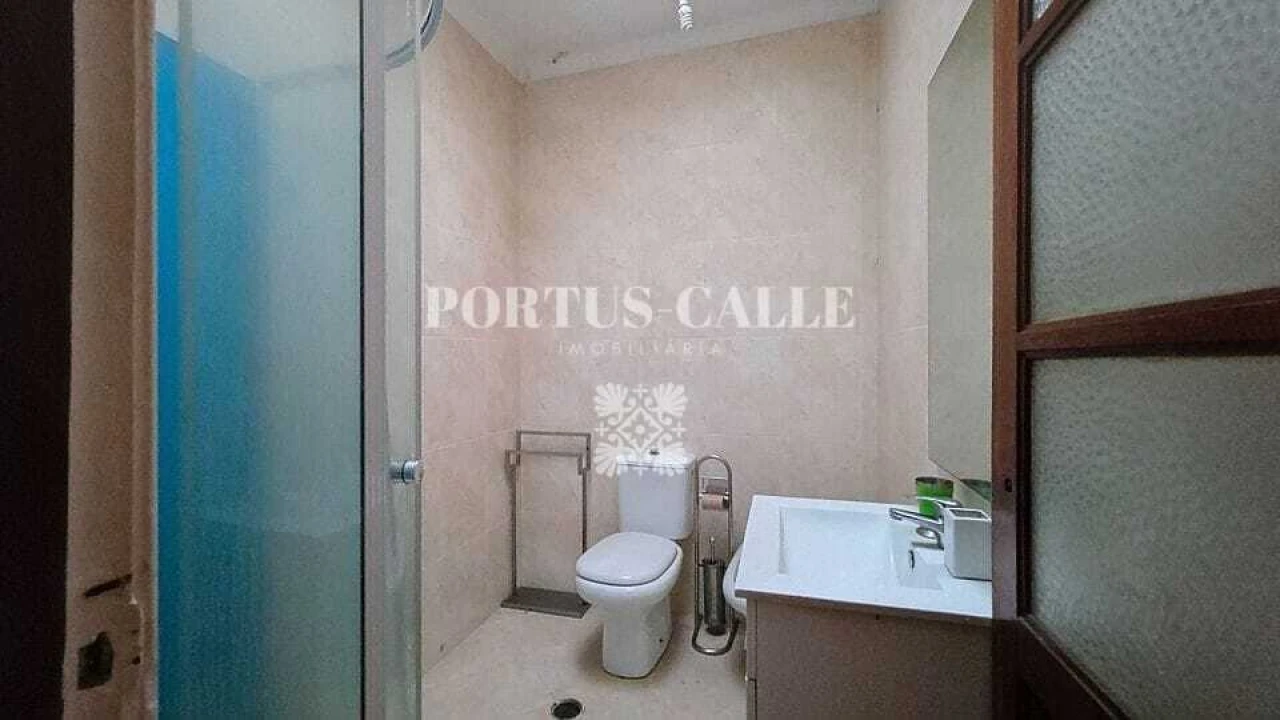 Moradia T2 para Venda em Ramalde Foto 6