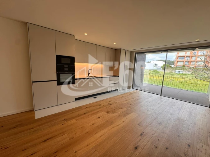 Apartamento T1 para Venda em São Felix da Marinha Foto 4