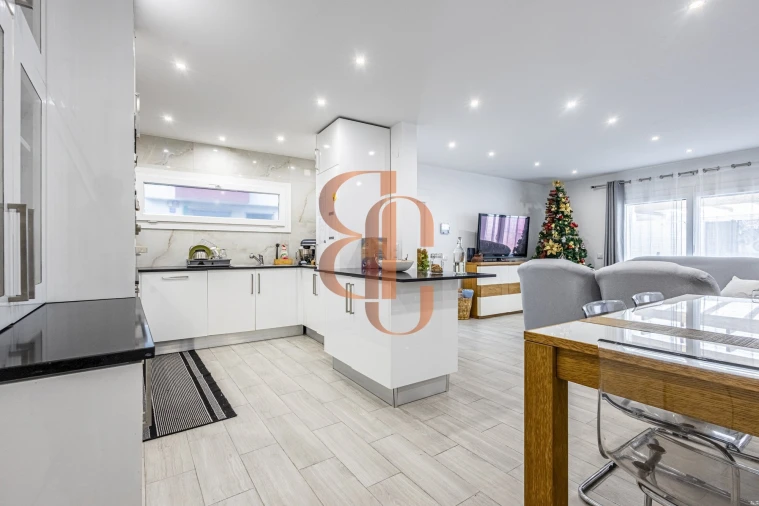 Moradia T4 para Venda em Cartaxo e Vale da Pinta Foto 3