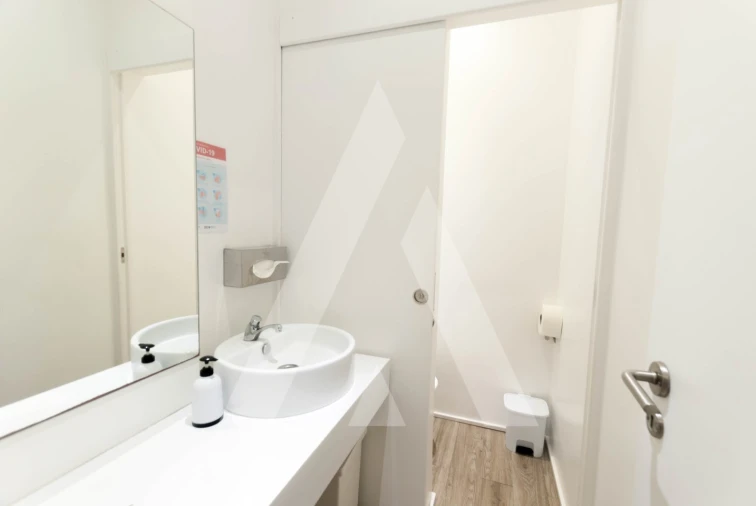 Negócio para Cedência de Quotas em Arrifana Foto 12