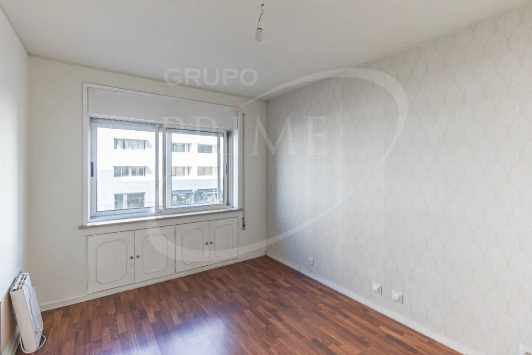 Apartamento T2 para Arrendamento em Aldoar, Foz do Douro e Nevogilde Foto 11