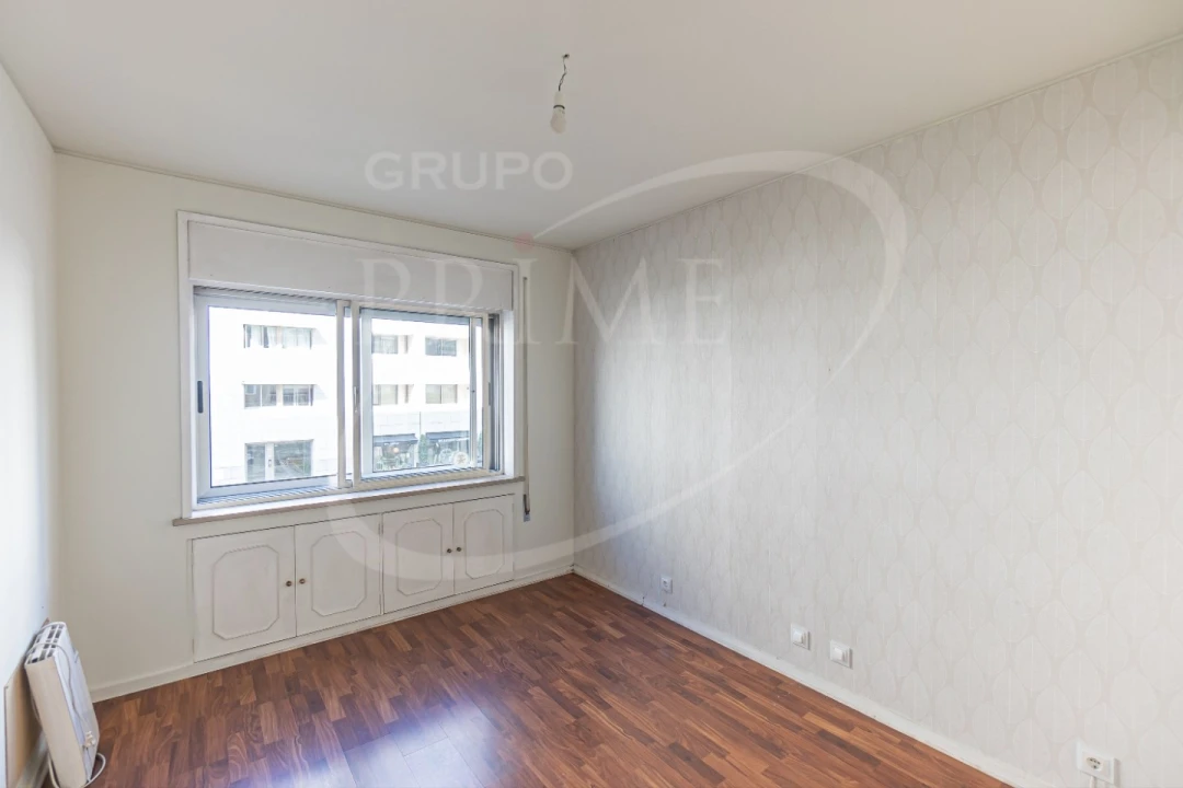 Apartamento T2 para Arrendamento em Aldoar, Foz do Douro e Nevogilde Foto 13