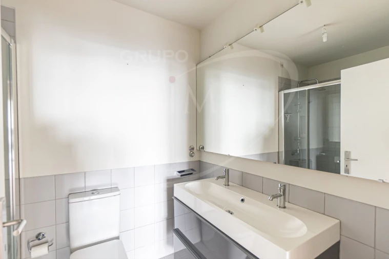 Apartamento T2 para Arrendamento em Aldoar, Foz do Douro e Nevogilde Foto 20