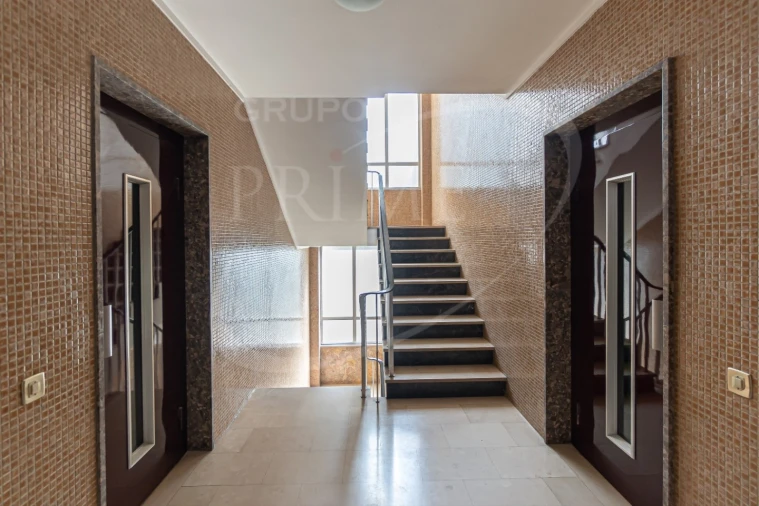 Apartamento T2 para Arrendamento em Aldoar, Foz do Douro e Nevogilde Foto 26