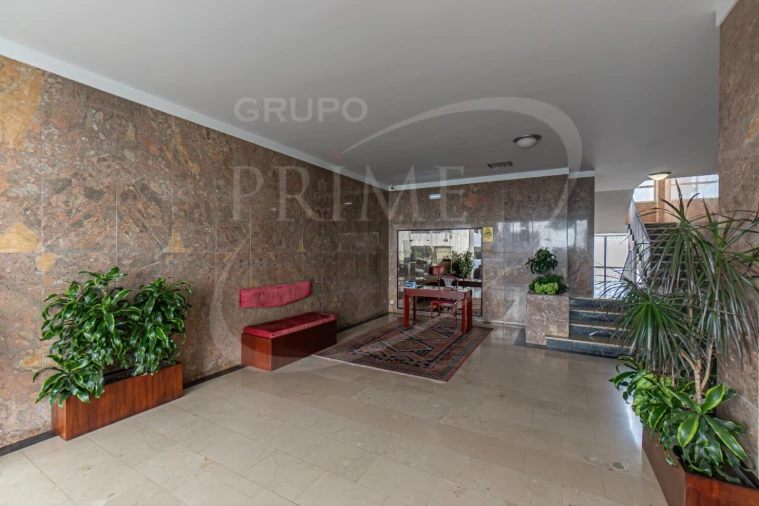 Apartamento T2 para Arrendamento em Aldoar, Foz do Douro e Nevogilde Foto 27