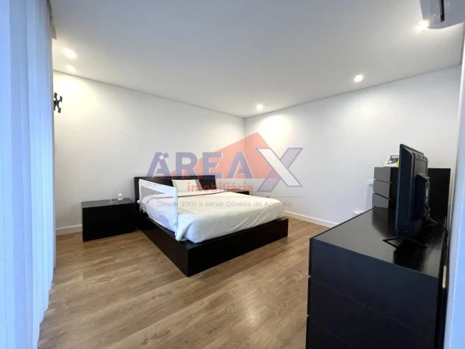 Moradia T4 para Venda em Vila de Cucujães Foto 26