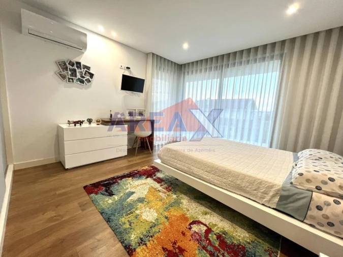 Moradia T4 para Venda em Vila de Cucujães Foto 34