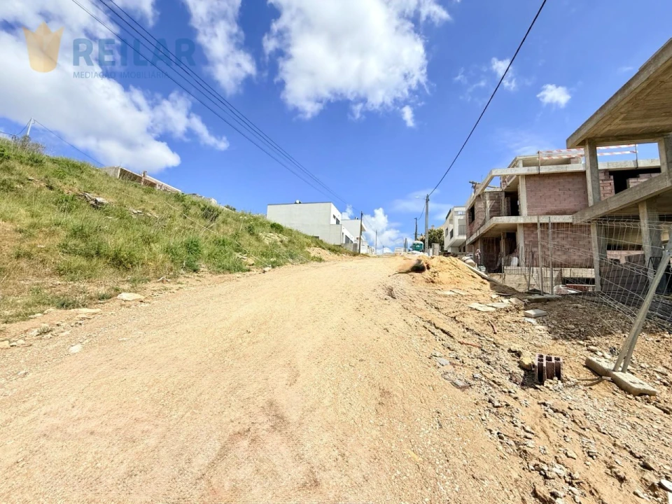 Terreno para Venda em Vialonga Foto 9