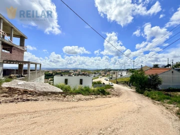 Terreno para Venda em Vialonga