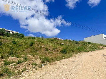 Terreno para Venda em Vialonga