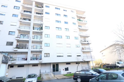 Apartamento T2 para Venda em Lomar e Arcos