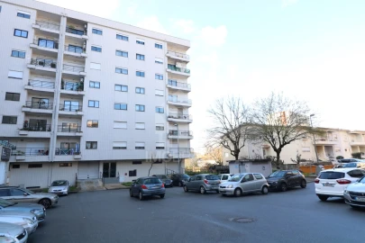 Apartamento T2 para Venda em Lomar e Arcos