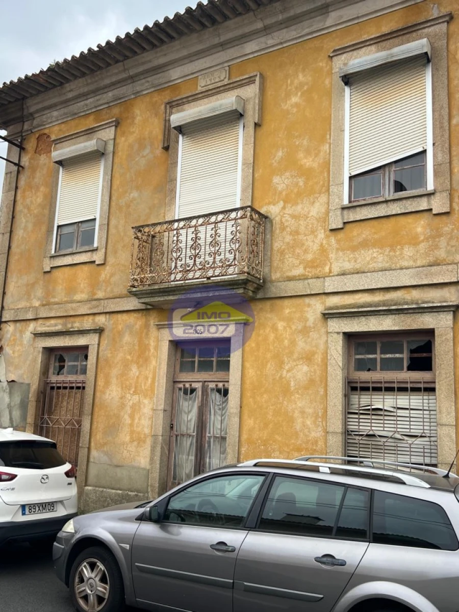 Moradia T3 para Venda em Nogueira da Regedoura Foto 1