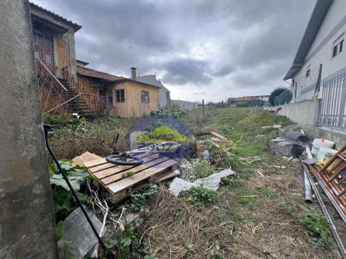 Moradia T3 para Venda em Nogueira da Regedoura Foto 5